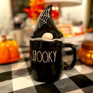 NWT Rae Dunn “Spooky” Gnome Mug